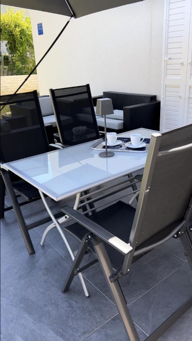 באסקה Mandy Apartman מראה חיצוני תמונה